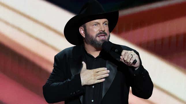 Image for article titled Garth Brooks Says His New Nashville Bar Will Be Safe for Trans People, Serve Bud Light