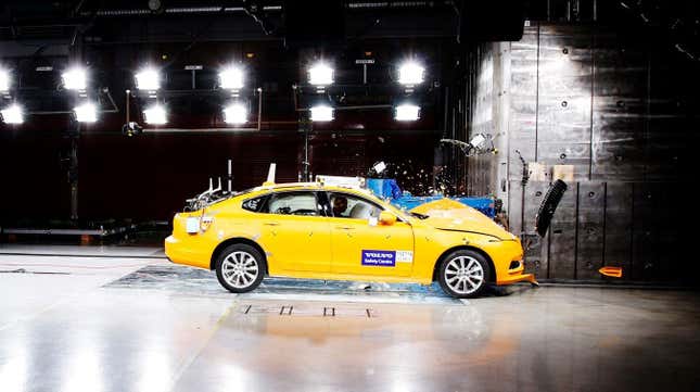 Image for article titled Volvo Is The First Carmaker To Receive The Highest IIHS Rating On Every Car It Sells