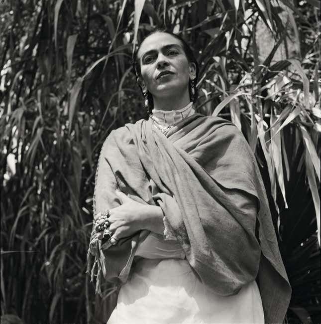 Image for article titled These photos reveal a side of Frida Kahlo you’ve never seen before