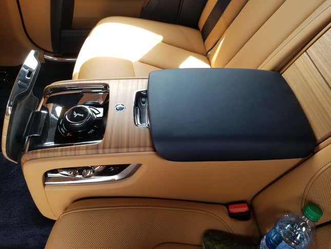 Image for article titled A Mere Mortal's Guide To The 2021 Rolls-Royce Ghost
