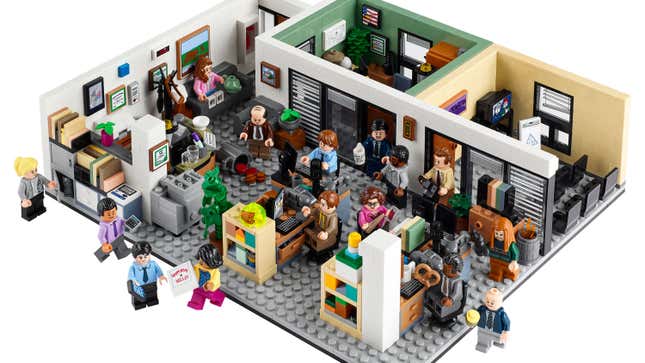 Imagen para el artículo titulado Parkour! Lo nuevo de Lego es un kit de The Office con 15 figuras y una engrapadora cubierta en gelatina