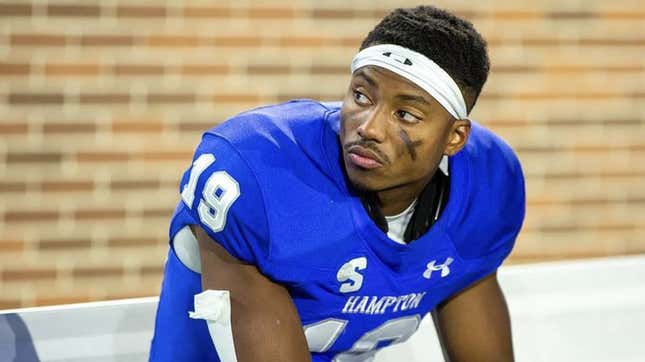 Image for article titled Hampton University Student-Athlete Comes Out As First Gay Football Player at an HBCU