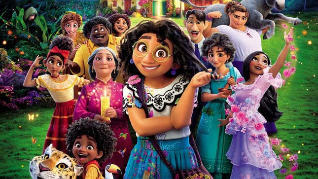 La familia Madrigal en un póster promocional de Encanto de Disney.