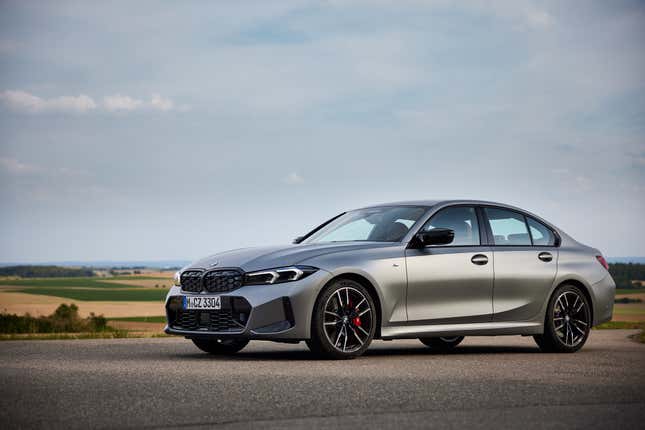 2023 BMW M340i xDrive (Euro model shown)