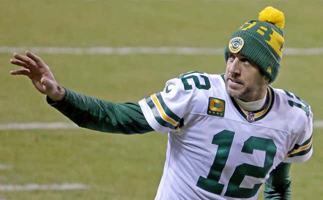 Aaron Rodgers denies jersey swap after loss to Lions, retirement