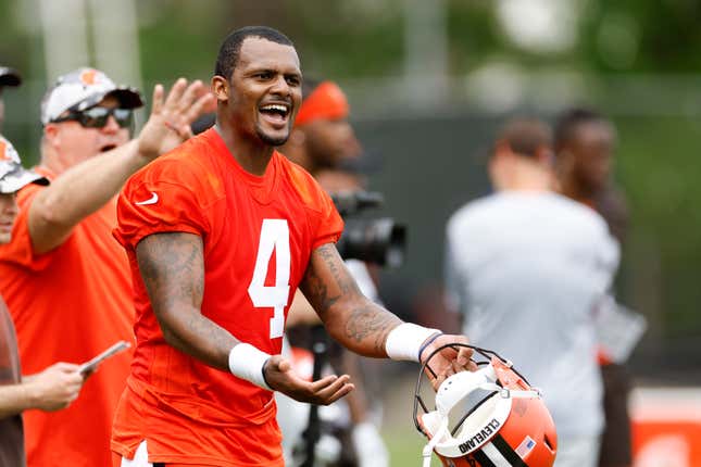 Cleveland Browns quarterback Deshaun Watson reacts to a play during an NFL football practice at the team’s training facility Wednesday, May 25, 2022, in Berea, Ohio.