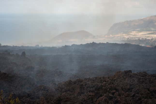 Imagen para el artículo titulado Las imágenes más sobrecogedoras de la erupción del volcán de La Palma