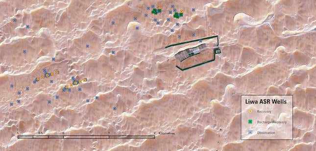 Satellite image of the Liwa Strategic Water Reserve in UAE. Green spots are locations of pumps for filling up and draining the reserve.