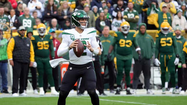 Image for article titled Are these second-year NFL QBs suffering a sophomore slump?