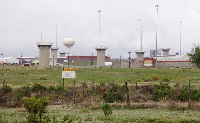 Where will El Chapo be sent to prison?