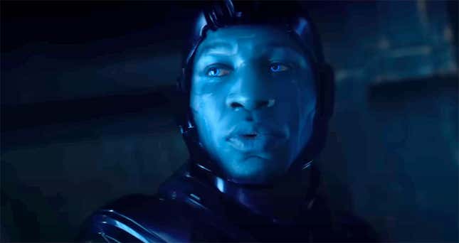 Kang, con su característico casco azul, en una escena de Ant-Man & The Wasp: Quantumania