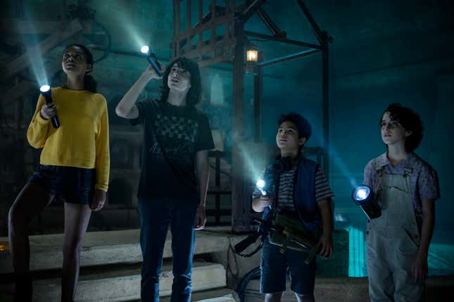L-R, Celeste O'Connor, Finn Wolfhard, Logan Kim, McKenna Grace in Ghostbusters: Afterlife