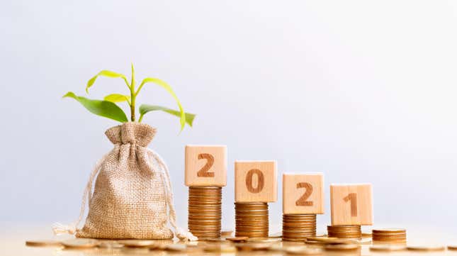Image for article titled 10 of Our Best Personal Finance Hacks of 2021 So Far