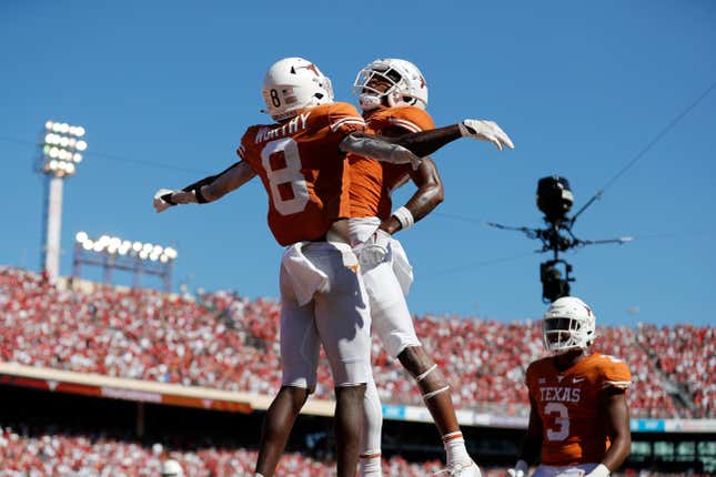 Image for article titled College football anarchy is creating more have nots than haves