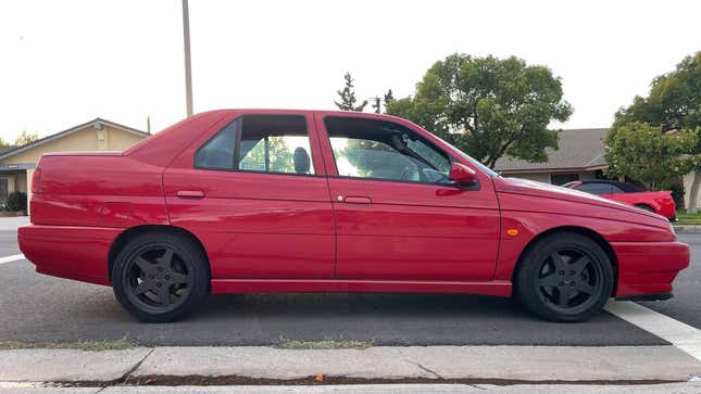 Image for article titled At $7,350, Could This 1997 Alfa Romeo 155 Fulfill Your DTM Dreams?