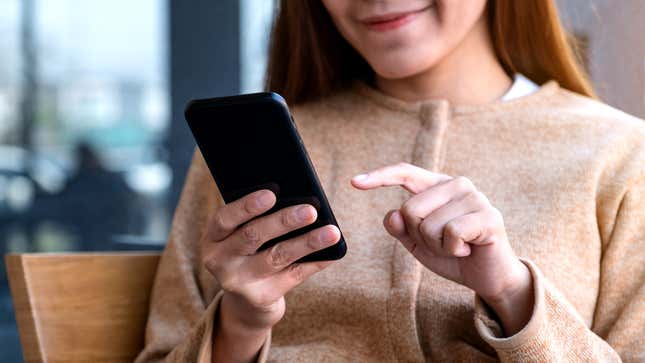 Image for article titled Worst Opening Lines You Can Send On Dating Apps