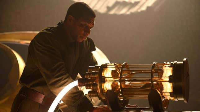 kang with his ship's engine.