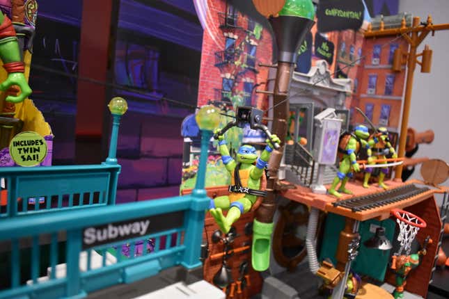 Image for article titled Get Up Close With TMNT: Mutant Mayhem&#39;s Radical New Toys
