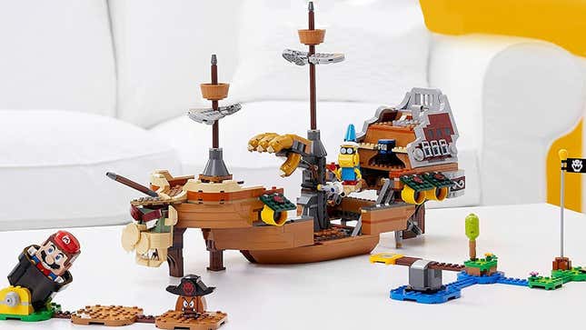 Image for article titled Lego Mario Leak Shows Massive Bowser Airship