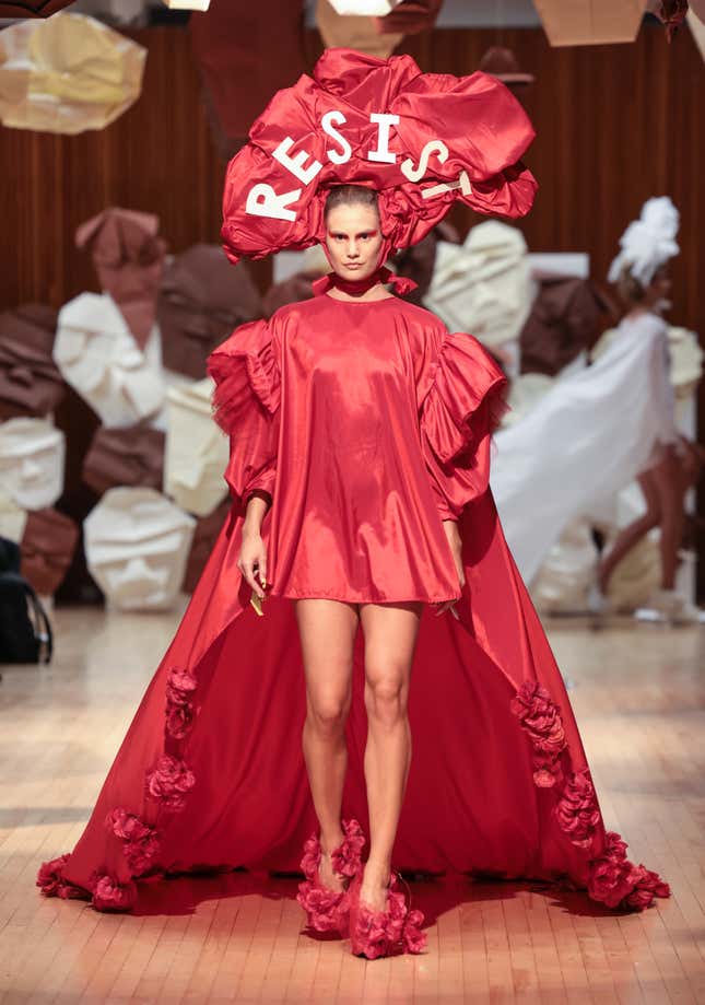 Image for article titled London Fashion Week 2022: The Designers Are Not OK
