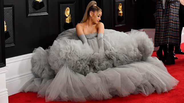 Image for article titled Ariana Grande Got Married This Weekend and the Arianators Were Not Invited