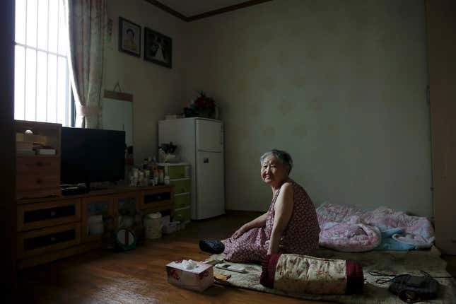 Image for article titled Photos: Women forced into sexual slavery by the Japanese in WWII tell their stories