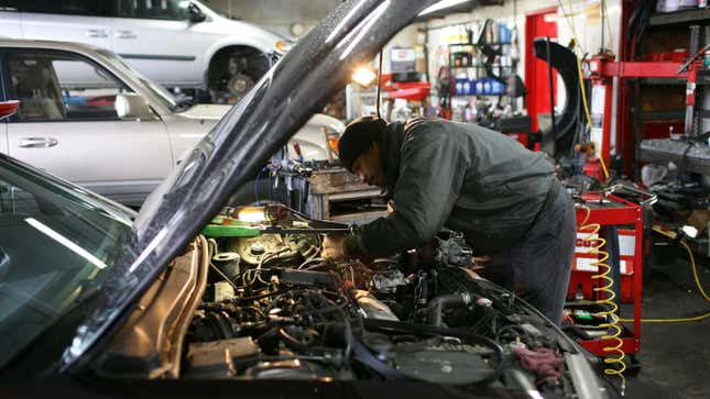 Image for article titled Here Are Your Biggest Car Repair Mistakes