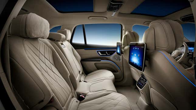 Image for article titled The 2023 Mercedes EQS SUV Will Have An Unsurprisingly Complicated Interior