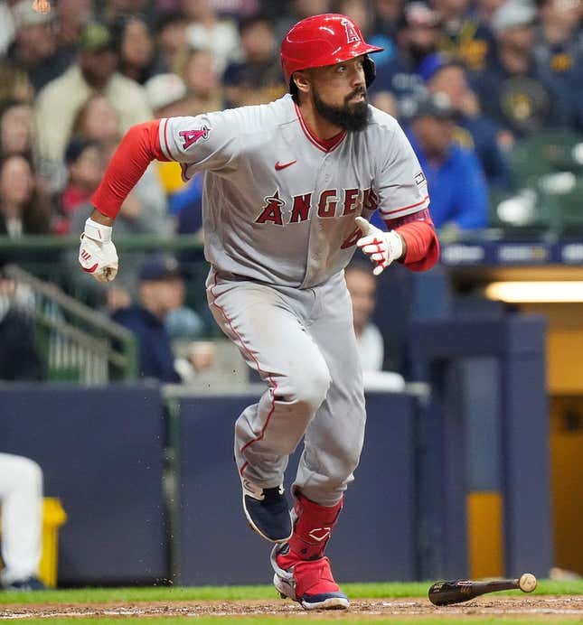 Report - Angels' Anthony Rendon won't be charged in fan flap - ESPN