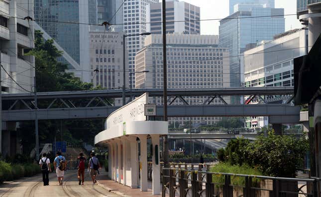 Daytime photos capture the eerie quiet of Hong Kong’s central district