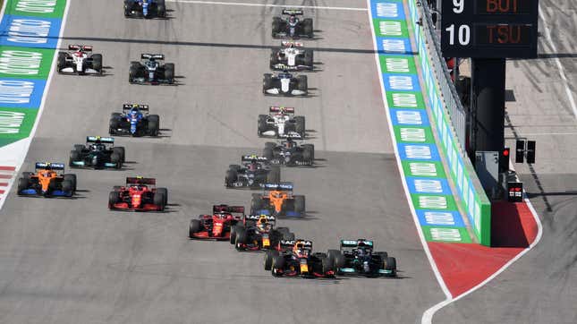 Image for article titled Max Verstappen Wins A Tactical Duel in Austin