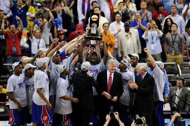 Image for article titled B1G Disappointment: The teams that have won national titles since the Big Ten last cut down the nets