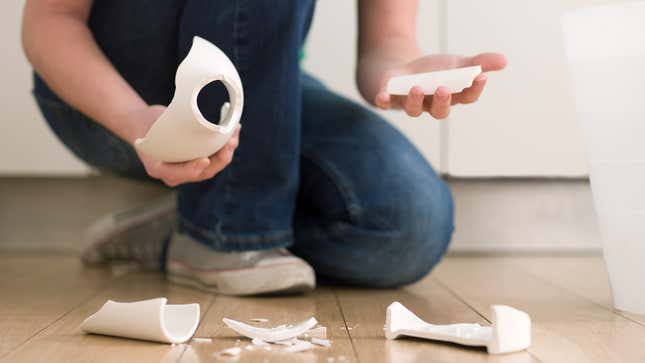 Image for article titled Study Links Anxiety To Holding Broken Halves Of Mother’s Favorite Vase As Doorknob Turns