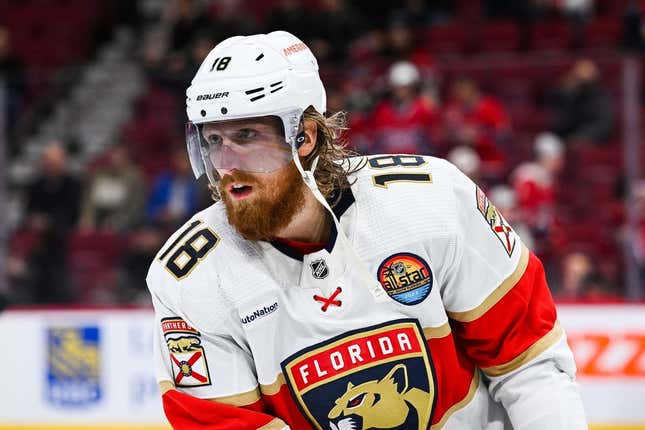 Jan 19, 2023; Montreal, Quebec, CAN; Florida Panthers defenseman Marc Staal (18) during warm-up before the game against the Montreal Canadiens at Bell Centre.