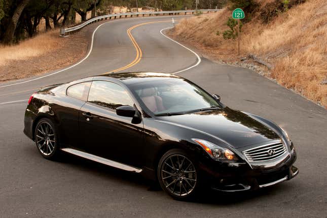 2011 Infiniti G IPL Coupe