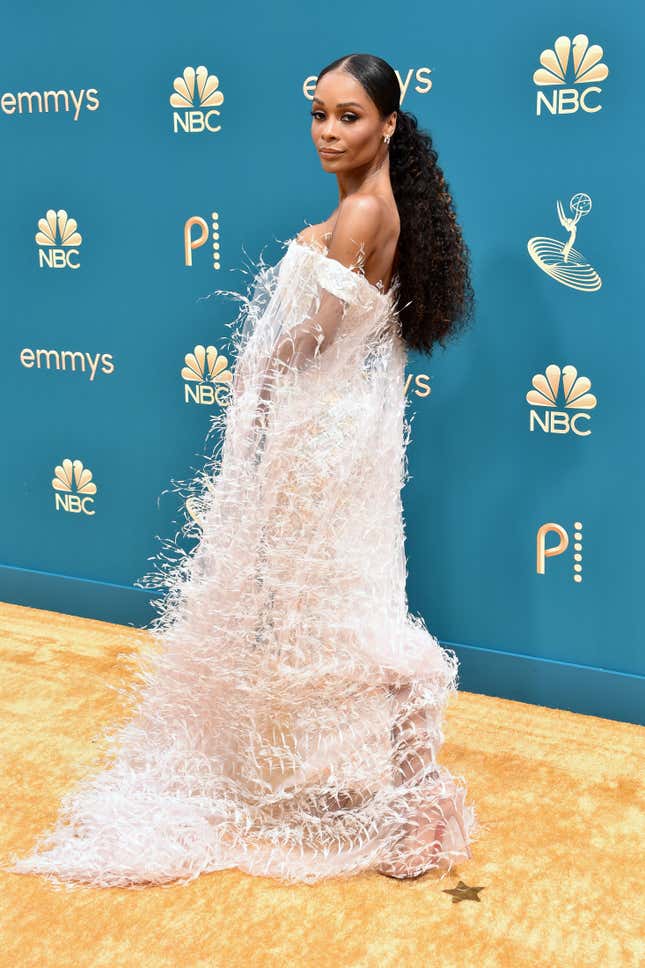 Image for article titled 2022 Emmys Red Carpet: a &#39;Kick Me&#39; Sign, Women in Suits, and Cut-Outs Galore