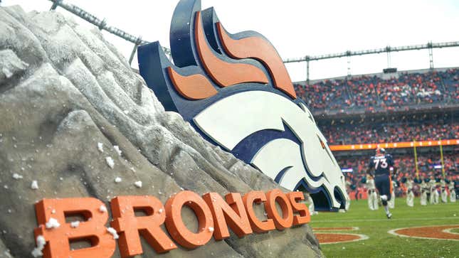 NFL seeks billionaire to buy Denver Broncos