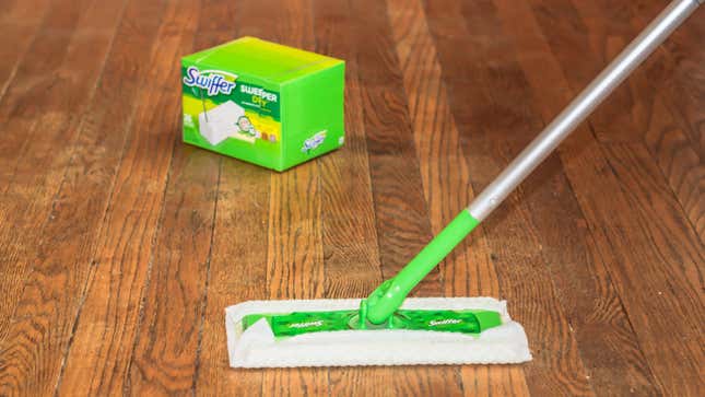 Image for article titled Six Ways to Use Swiffers Around the House (Besides Swiffering)
