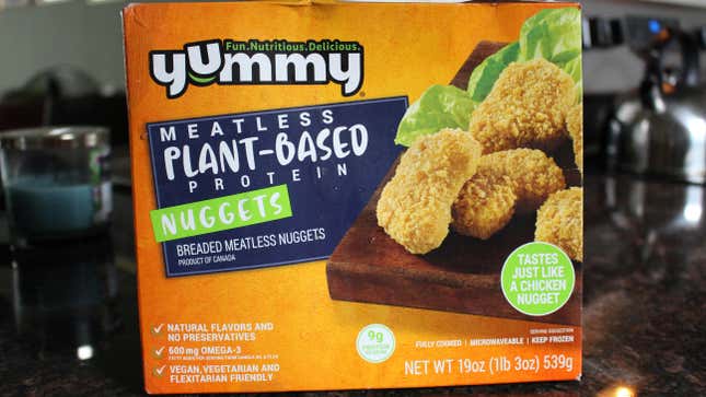 Image for article titled Grocery Store Chicken Nuggets, Ranked From Worst to Best