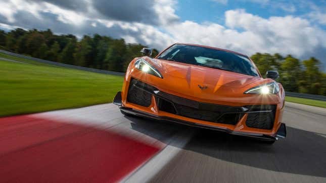 An orange Chevy Corvette Z06 2023.