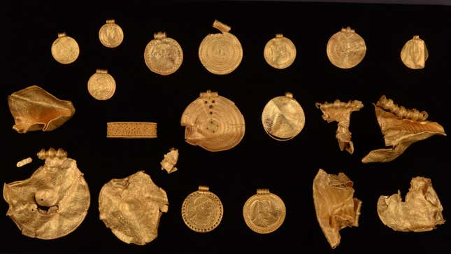 Items found in the gold hoard. 
