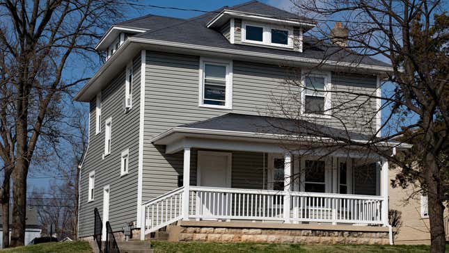 A foursquare-style house