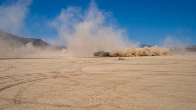 Image for article titled Here's Your First Look at the Supercharged V8-Powered Ford F-150 Raptor R