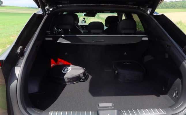 Image for article titled I Drove A Preproduction Kia EV6, The First Electric Kia Built On The 'Revolutionary' E-GMP Platform. Here's What I Thought