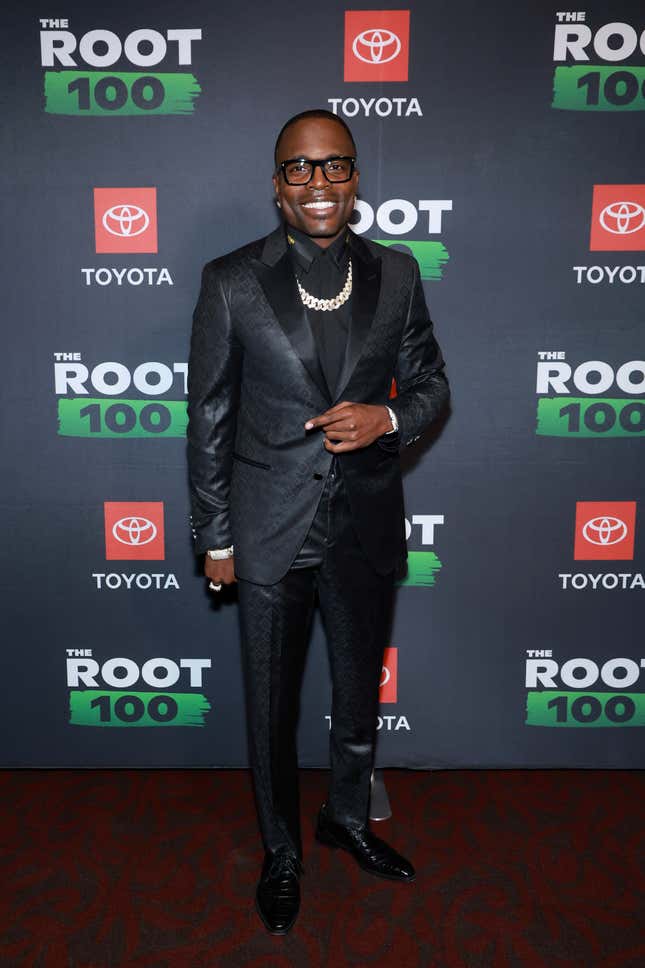 Image for article titled The Best Black Red Carpet Looks of 2022 (Part 2)