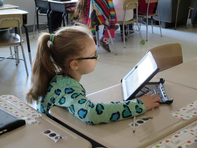 Image for article titled These third graders spend 75% of their day on iPads, and their teacher doesn’t mind a bit