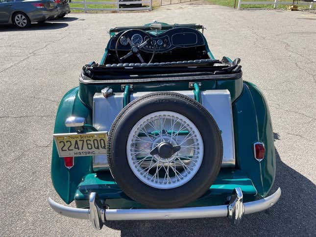 Image for article titled At $18,000, Is This 1952 MG TD Midget a Pretty Big Deal?