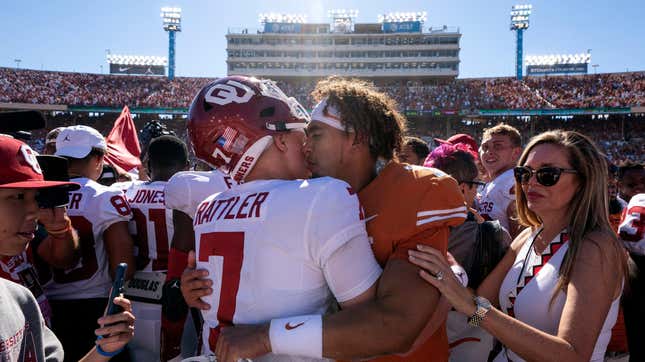 Oklahoma looks set to claim the fourth spot in the CFB playoffs.