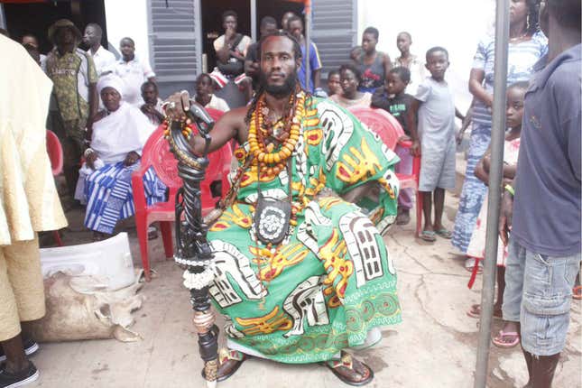Dr Ọbádélé Kambon installed as a Ghanaian chief