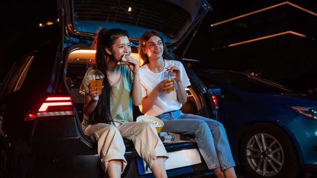 Image for article titled The 12 Best Food Pairings for Every Movie Genre